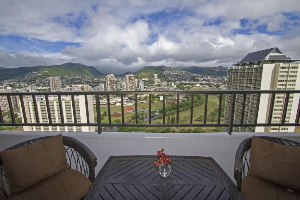 Aloha Vacations Aparthotel Honolulu Exterior photo